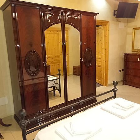 Hotel Fodor à Avola Extérieur photo